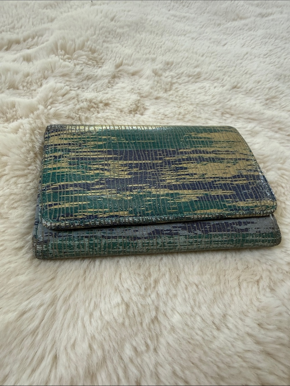 Hobo International JILL WALLET Trifold Printed Leather Snap Close blue gray gold